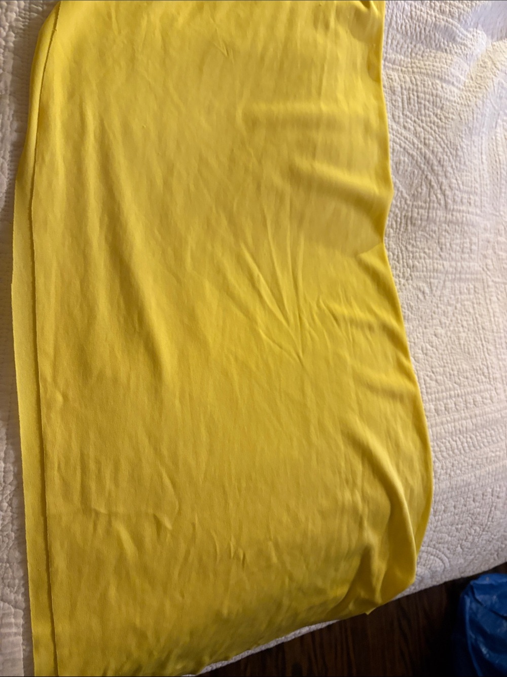 Kids Superhero Costume - Red & Blue with Yellow Cape - Picture 4 of 6